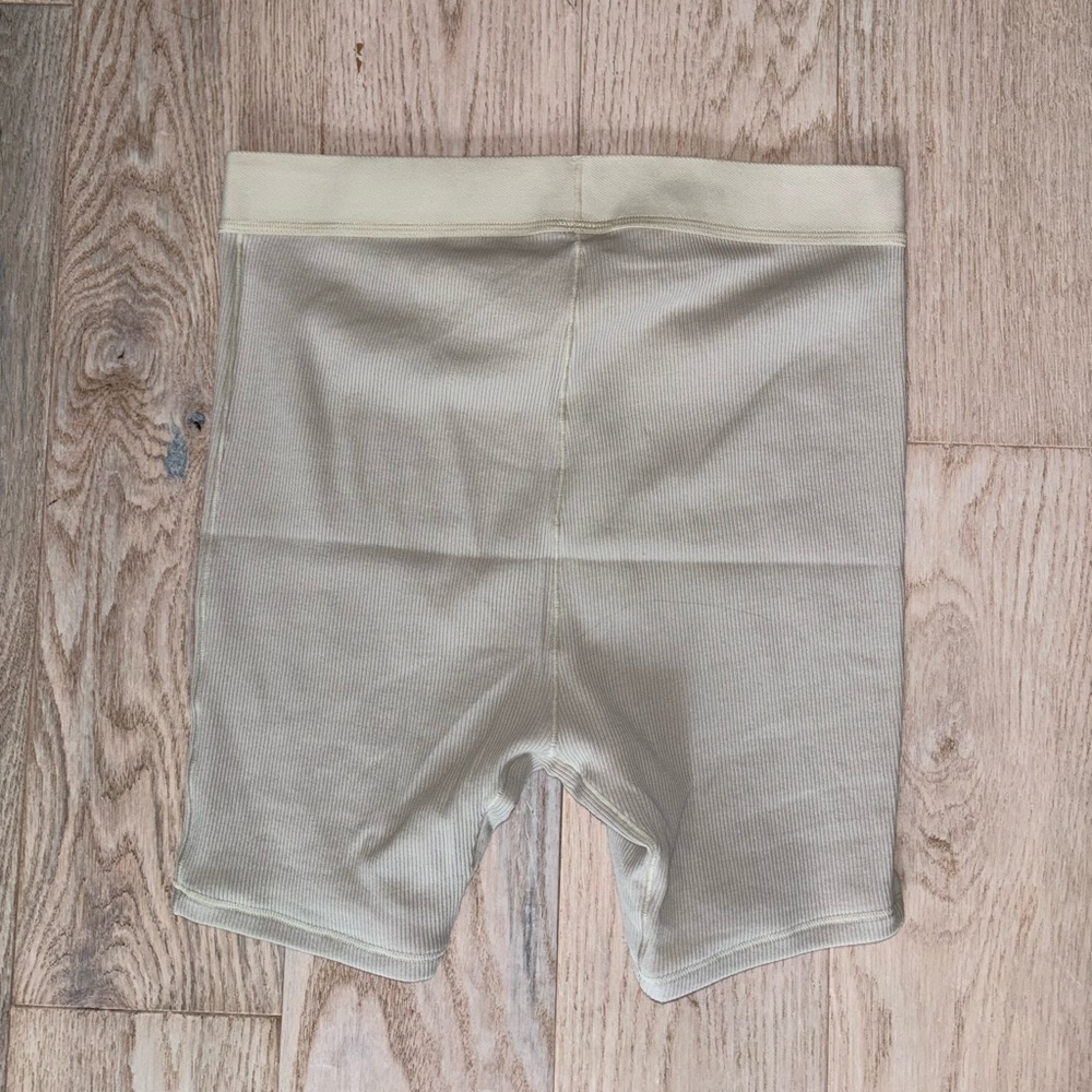 Skims Cotton Rib Boxer - Picture 6 of 7
